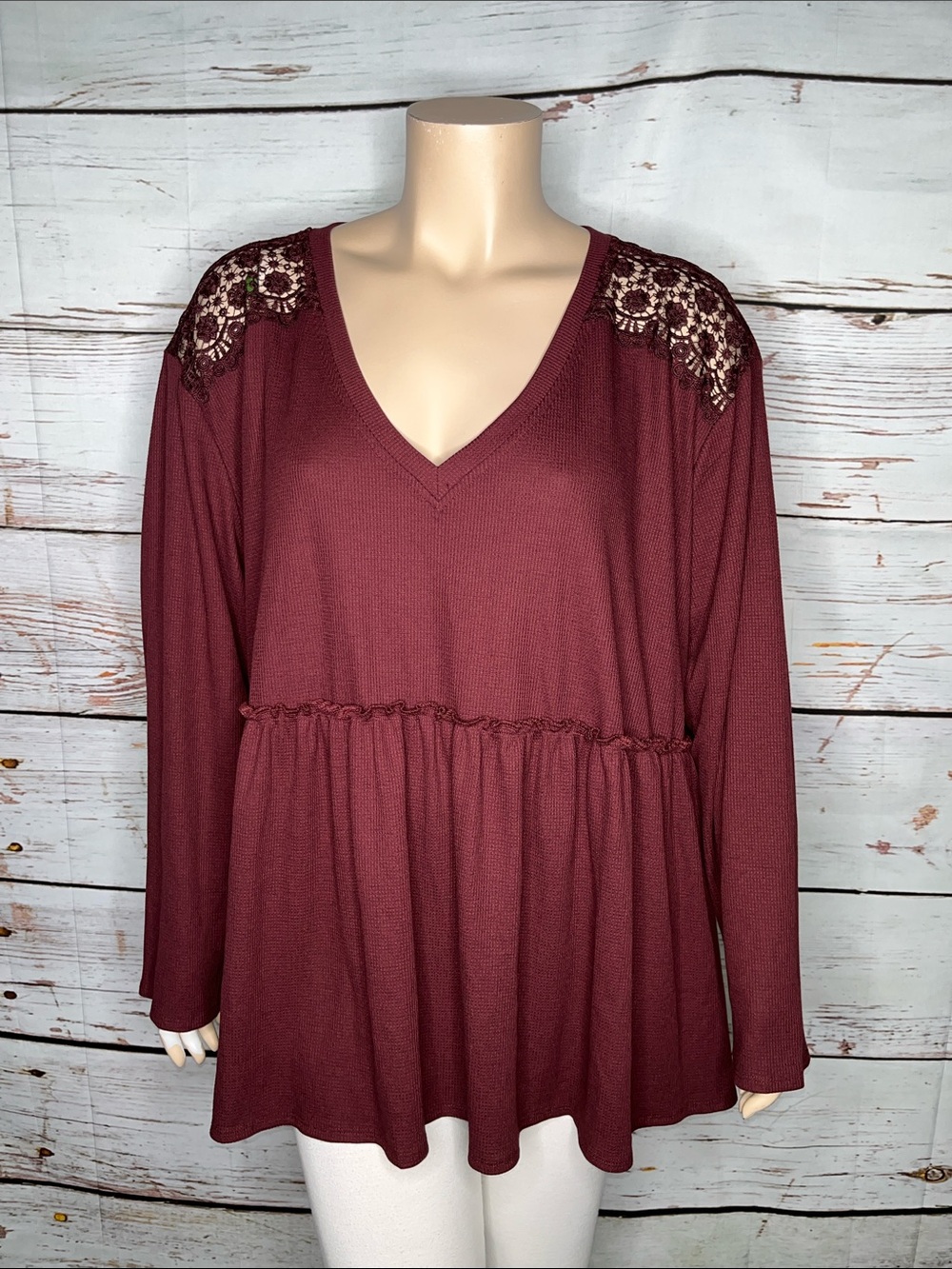 Torrid Size 4 Burgundy - Lace Trim Peplum Hem Waffle Knit Top Blouse